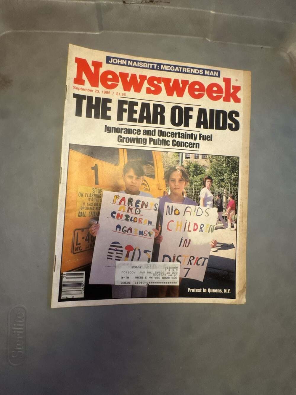 Newsweek Magazine September 23, 1985 - The Fear of AIDS Issue
